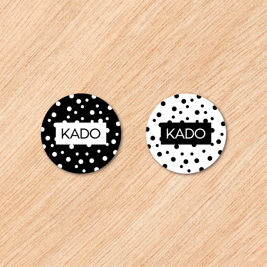Kado stickers ronde stippen zwart, wit rond 30mm en 40mm