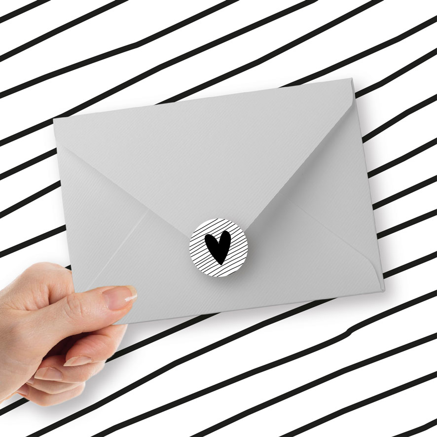 Sticker 'Hartje' lijnen wit rond envelop