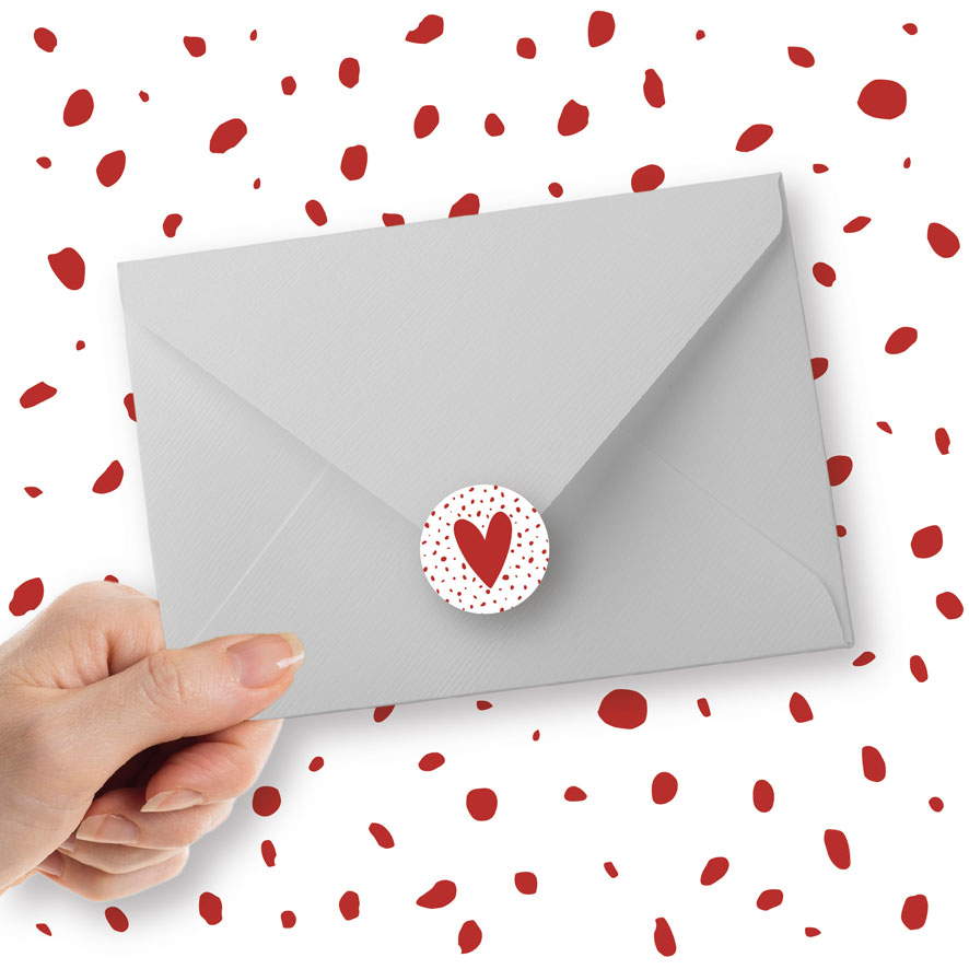 Sticker 'Hartje' stipjes wit, rood envelop